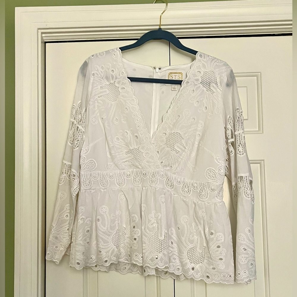 Sail to Sable Lace Eyelet Top Size Large NWOT